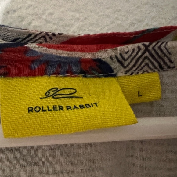 Light beach cover up - Picture 2 of 2